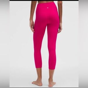 NWT Lululemon Leggings – Size 6 – Passionate ❤️ (23” Inseam)